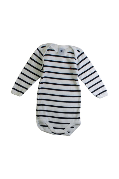 A White Long Sleeve Bodysuits from Petit Bateau in size 3-6M for boy. (Front View)