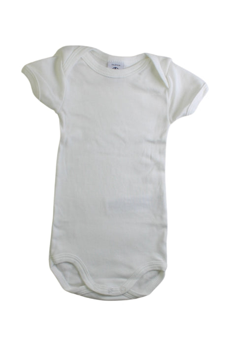 A White Short Sleeve Bodysuits from Petit Bateau in size 3-6M for neutral. (Front View)