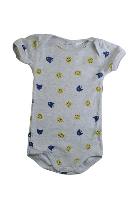 A Grey Short Sleeve Bodysuits from Petit Bateau in size 3-6M for boy. (Front View)