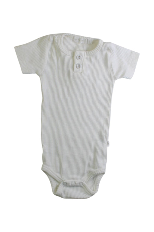 A White Short Sleeve Bodysuits from Jamie Kay in size 3-6M for boy. (Front View)