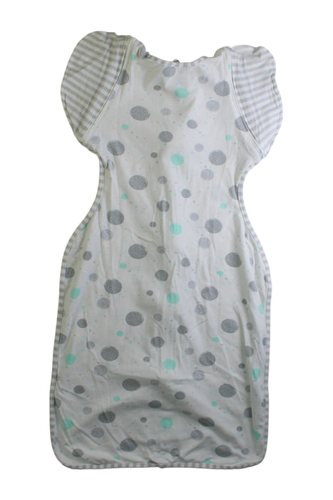 A Grey Swaddles from Love To Dream in size 6-12M for boy. (Back View)