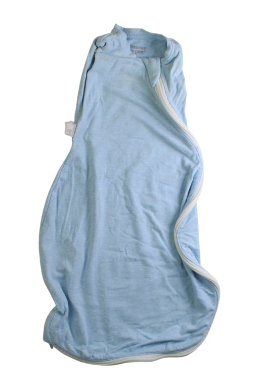 A Blue Swaddles from Tommee Tippee in size 0-3M for boy. (Front View)