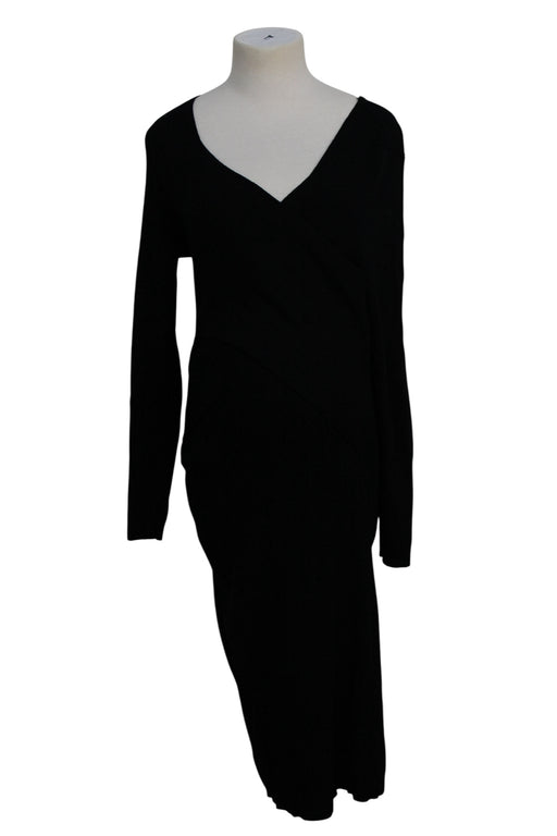 A Black Long Sleeve Dresses from Ripe in size Maternity-L for maternity. (Front View)