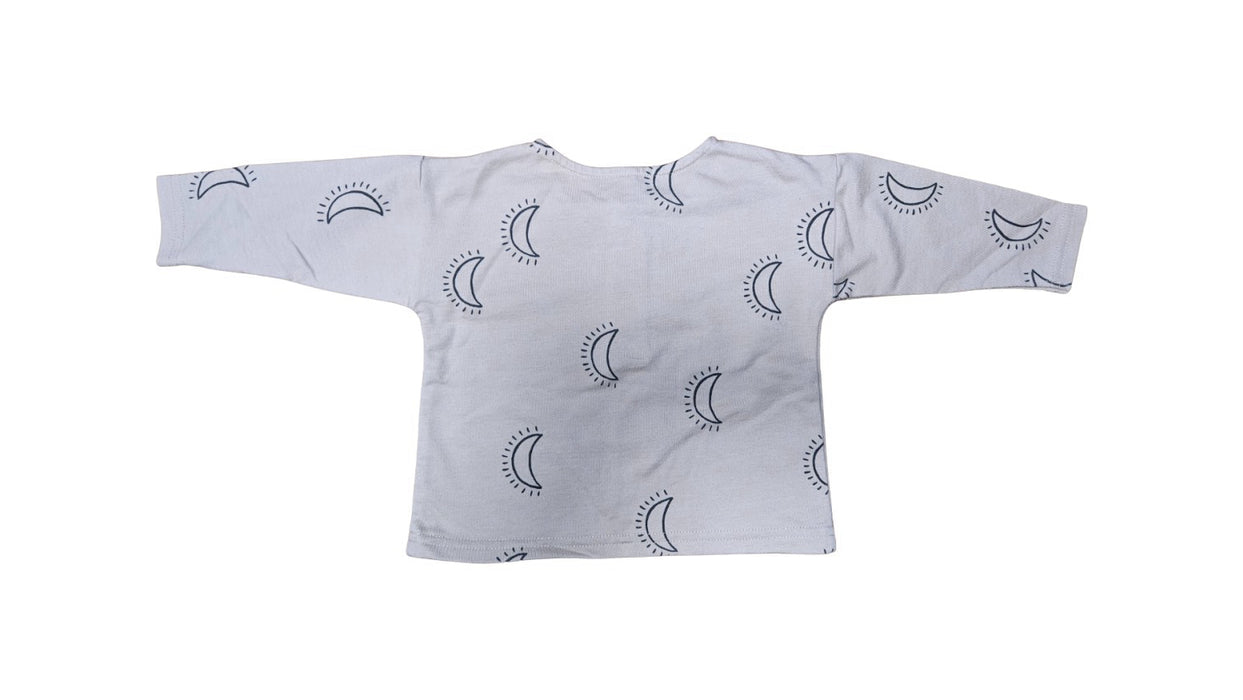 A Grey Long Sleeve T Shirts from Rylee + Cru in size 3-6M for neutral. (Back View)