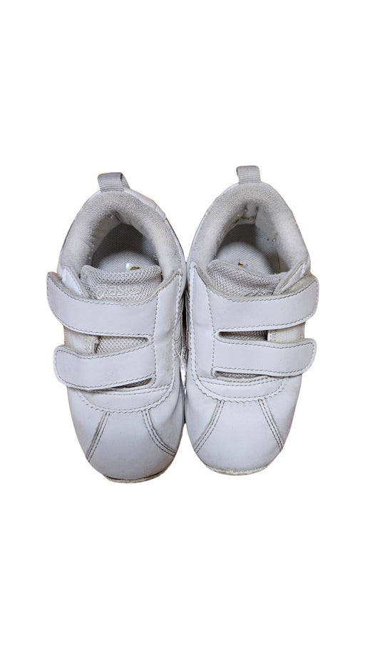 A White Sneakers from ASICS in size 3T for neutral. (Front View)