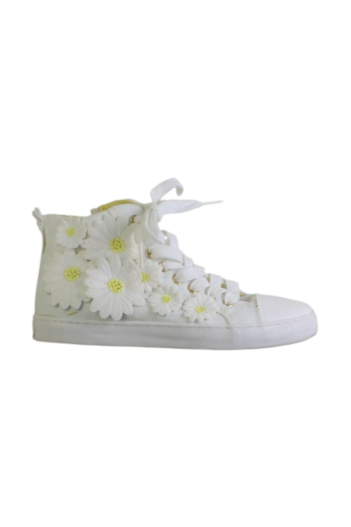 A White Sneakers from Geox in size 10Y for girl. (Front View)