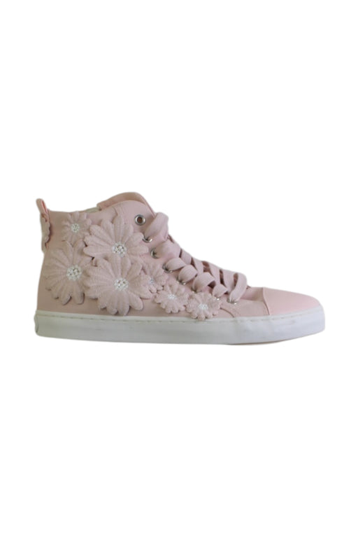 A Pink Sneakers from Geox in size 10Y for girl. (Front View)