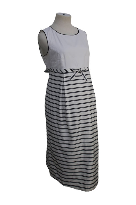 A White Sleeveless Dresses from Gennie's in size Maternity-M for maternity. (Back View)
