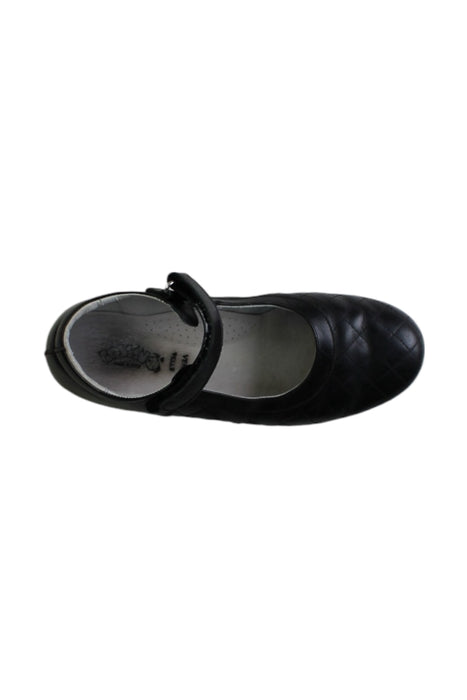 A Black Flats from Rossano in size 10Y for girl. (Front View)
