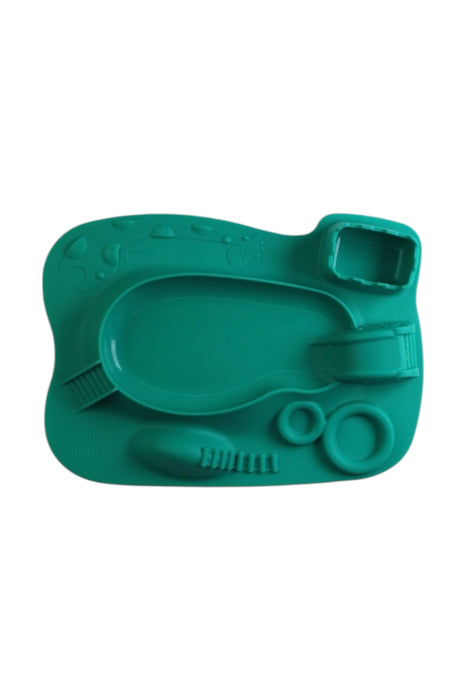 A Green Placemats from Marcus & Marcus in size 6-12M for boy. (Front View)