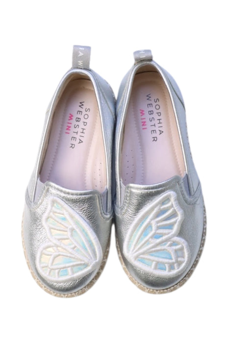 A Silver Espadrilles from Sophia Webster in size 5T for girl. (Back View)