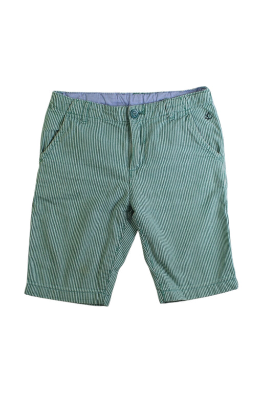 A Green Shorts from Petit Bateau in size 6T for boy. (Front View)