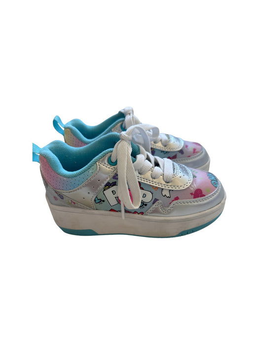 A Silver Sneakers from Heelys in size 6T for girl. (Back View)