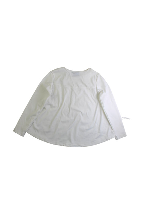 A White Long Sleeve T Shirts from MLB in size 6T for girl. (Back View)