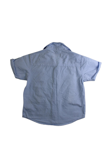 A Blue Short Sleeve Shirts from Chickeeduck in size 2T for boy. (Back View)
