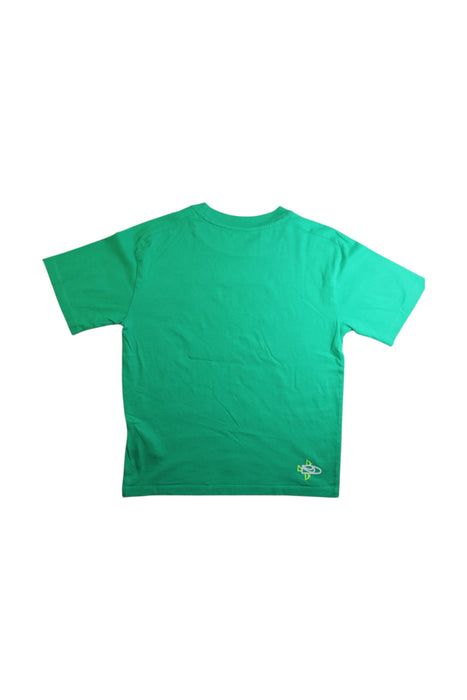 A Green Short Sleeve T Shirts from Nike in size 10Y for boy. (Back View)