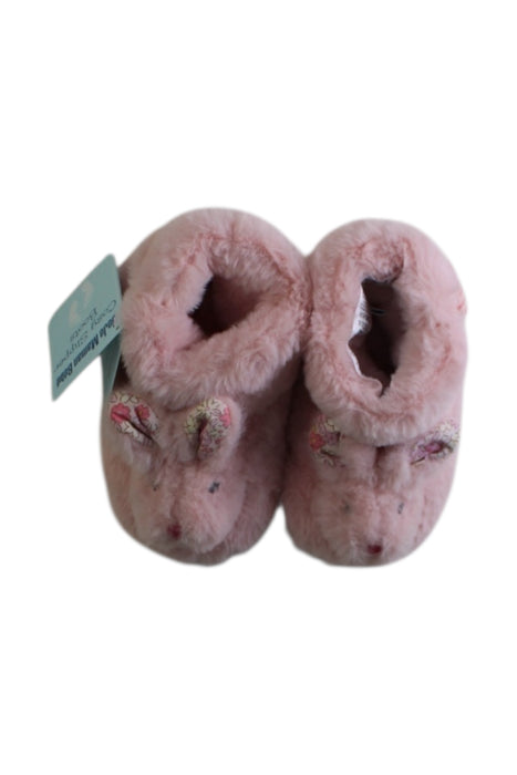A Pink Slippers from Jojo Maman Bébé in size 3T for girl. (Front View)