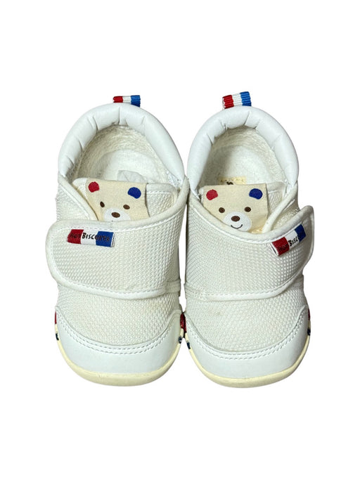 A White Sneakers from Hot Biscuits Mikihouse in size 12-18M for neutral. (Front View)