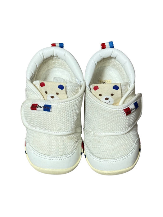 A White Sneakers from Hot Biscuits Mikihouse in size 12-18M for neutral. (Front View)