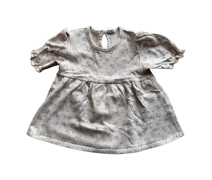 A Beige Short Sleeve Dresses from Jamie Kay in size 5T for girl. (Front View)