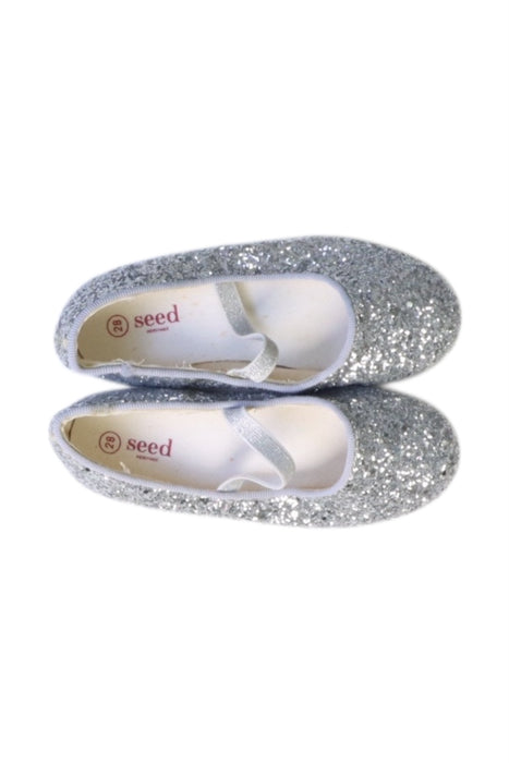 A Silver Flats from Seed in size 5T for girl. (Back View)