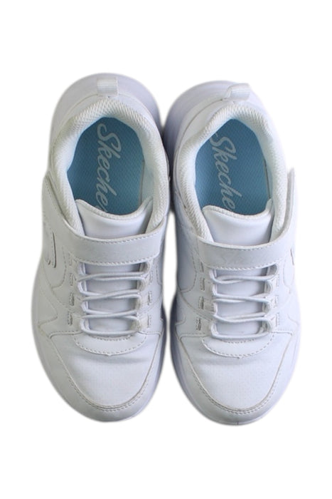 A White Sneakers from Skechers in size 5T for neutral. (Back View)