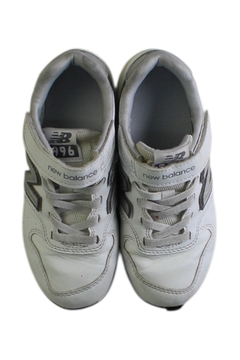 A White Sneakers from New Balance in size 6T for boy. (Back View)