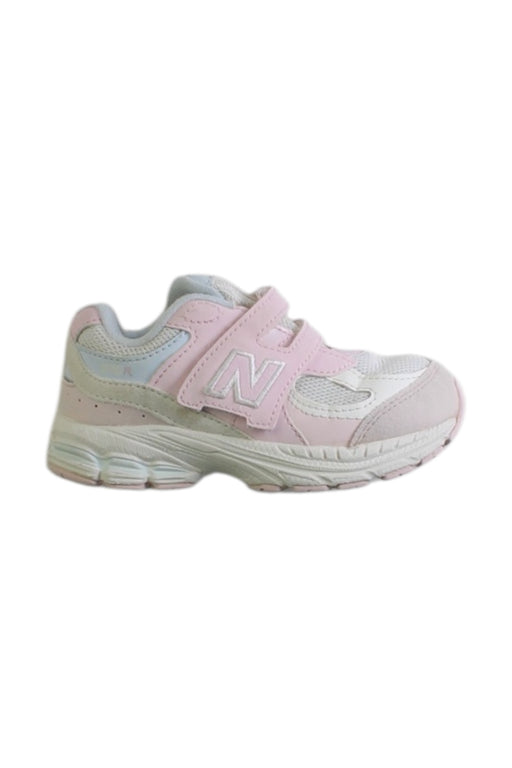 A Pink Sneakers from New Balance in size 3T for girl. (Front View)