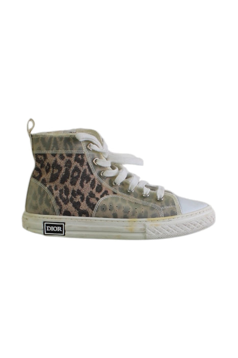 A Multicolour Sneakers from Dior in size 6T for girl. (Front View)