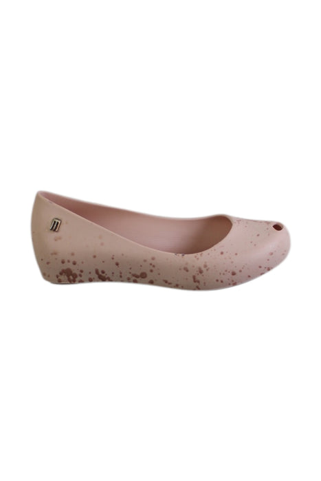A Peach Slip Ons from Melissa in size 6T for girl. (Front View)