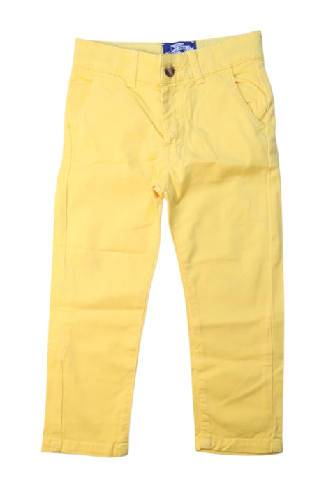 A Yellow Casual Pants from Thomas Brown in size 2T for boy. (Front View)