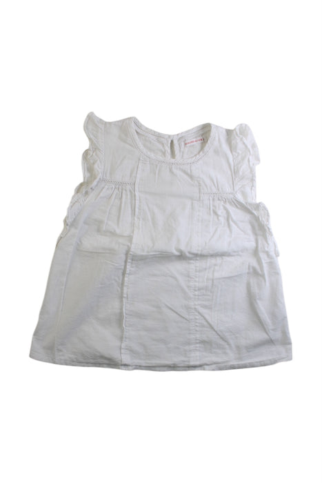 A White Sleeveless Tops from Monoprix in size 6T for girl. (Front View)