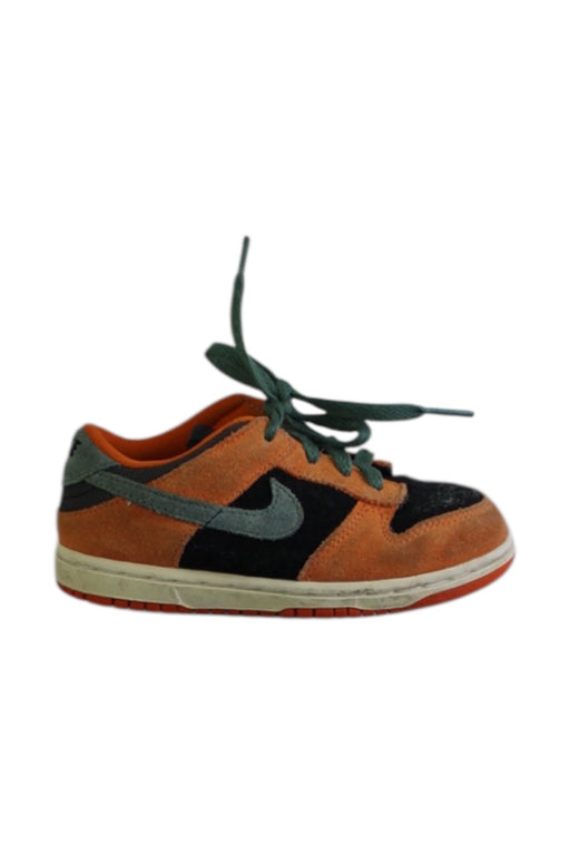 A Multicolour Sneakers from Nike in size 4T for boy. (Front View)