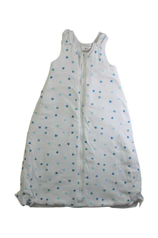 A White Sleepsacs from Ergobaby in size 6-12M for neutral. (Front View)
