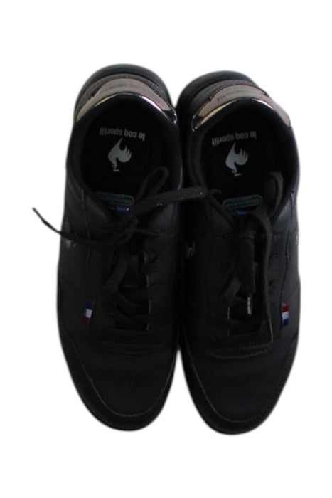 A Black Sneakers from Le Coq Sportif in size 12Y for boy. (Back View)