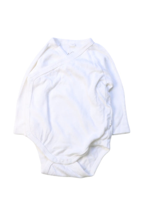 A White Long Sleeve Bodysuits from Mori in size 0-3M for boy. (Front View)