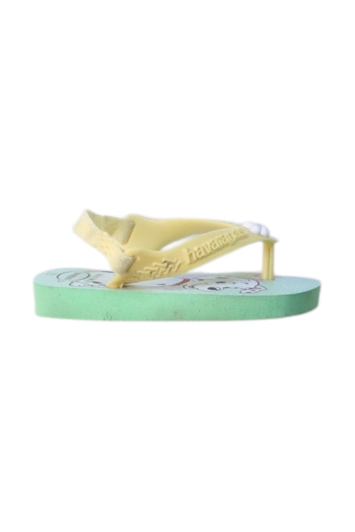 A Green Flip Flops from Havaianas in size 12-18M for girl. (Front View)