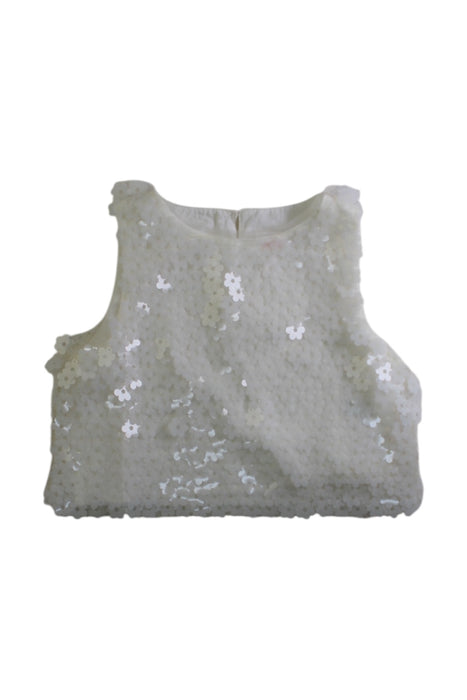 A Ivory Sleeveless Tops from Seed in size 4T for girl. (Front View)