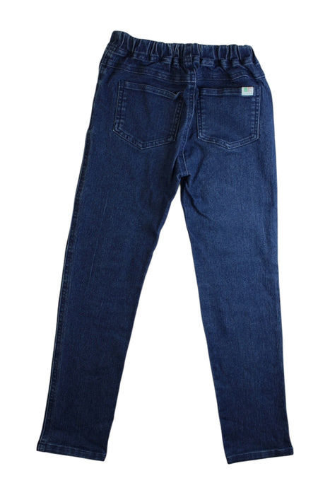 A Blue Jeans from BEAMS in size 5T for neutral. (Back View)