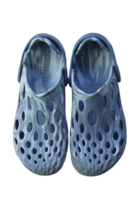 A Multicolour Aqua Shoes from Merrell in size 11Y for neutral. (Back View)