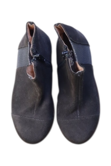 A Grey Casual Boots from Jacadi in size 3T for girl. (Back View)