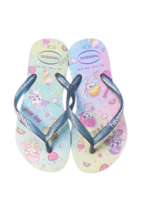 A Multicolour Flip Flops from Havaianas in size 5T for girl. (Back View)