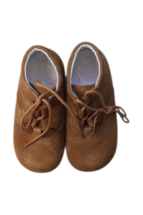 A Brown Booties from Pepa & Co. in size 18-24M for neutral. (Back View)