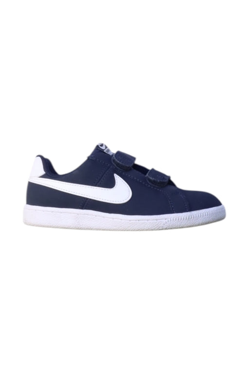 A Navy Sneakers from Nike in size 6T for neutral. (Front View)