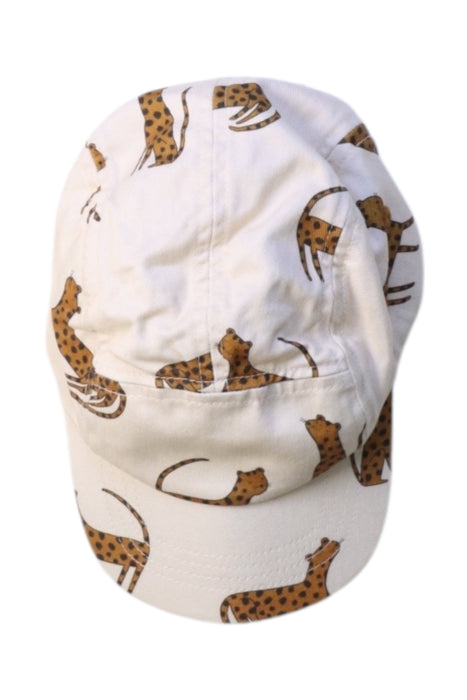 A White Caps from Liewood in size 6-12M for neutral. (Front View)