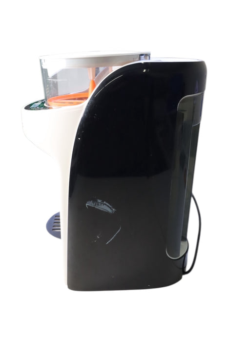 A White Utensils & Containers from Babybrezza in size O/S for neutral. (Back View)