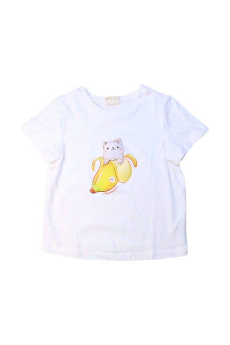 A White Short Sleeve T Shirts from Momonittu in size 4T for girl. (Front View)