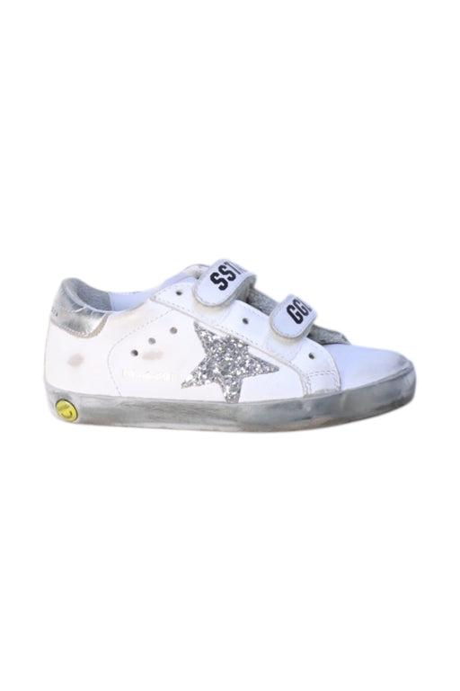 A White Sneakers from Golden Goose in size 4T for neutral. (Front View)