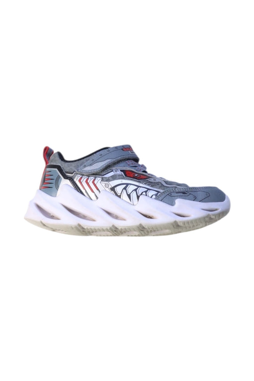 A Silver Sneakers from Skechers in size 7Y for boy. (Front View)