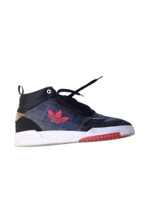 A Multicolour Sneakers from Adidas in size 10Y for neutral. (Front View)